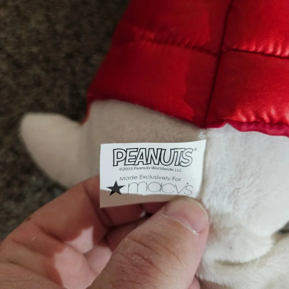 Peanuts Snoopy Plush Macys Holiday 2015 Red Puffer Vest Trapper Hat Collectible